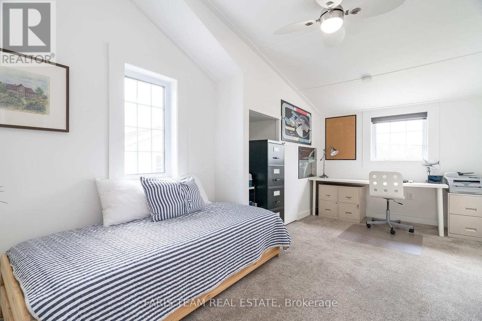 598 Champlain Road, Tiny, Ontario  L9M 0C2 - Photo 17 - S12175925