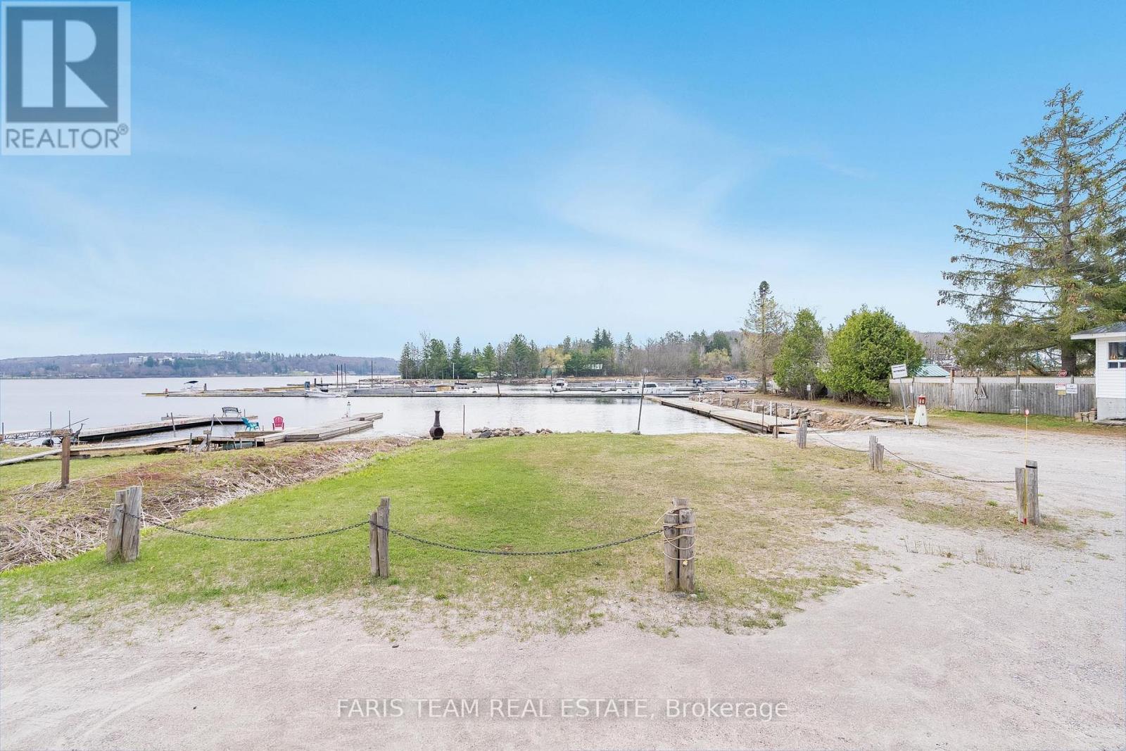 598 Champlain Road, Tiny, Ontario  L9M 0C2 - Photo 23 - S12175925