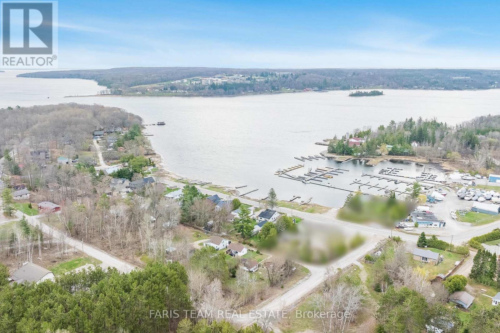 598 Champlain Road, Tiny, Ontario  L9M 0C2 - Photo 27 - S12175925