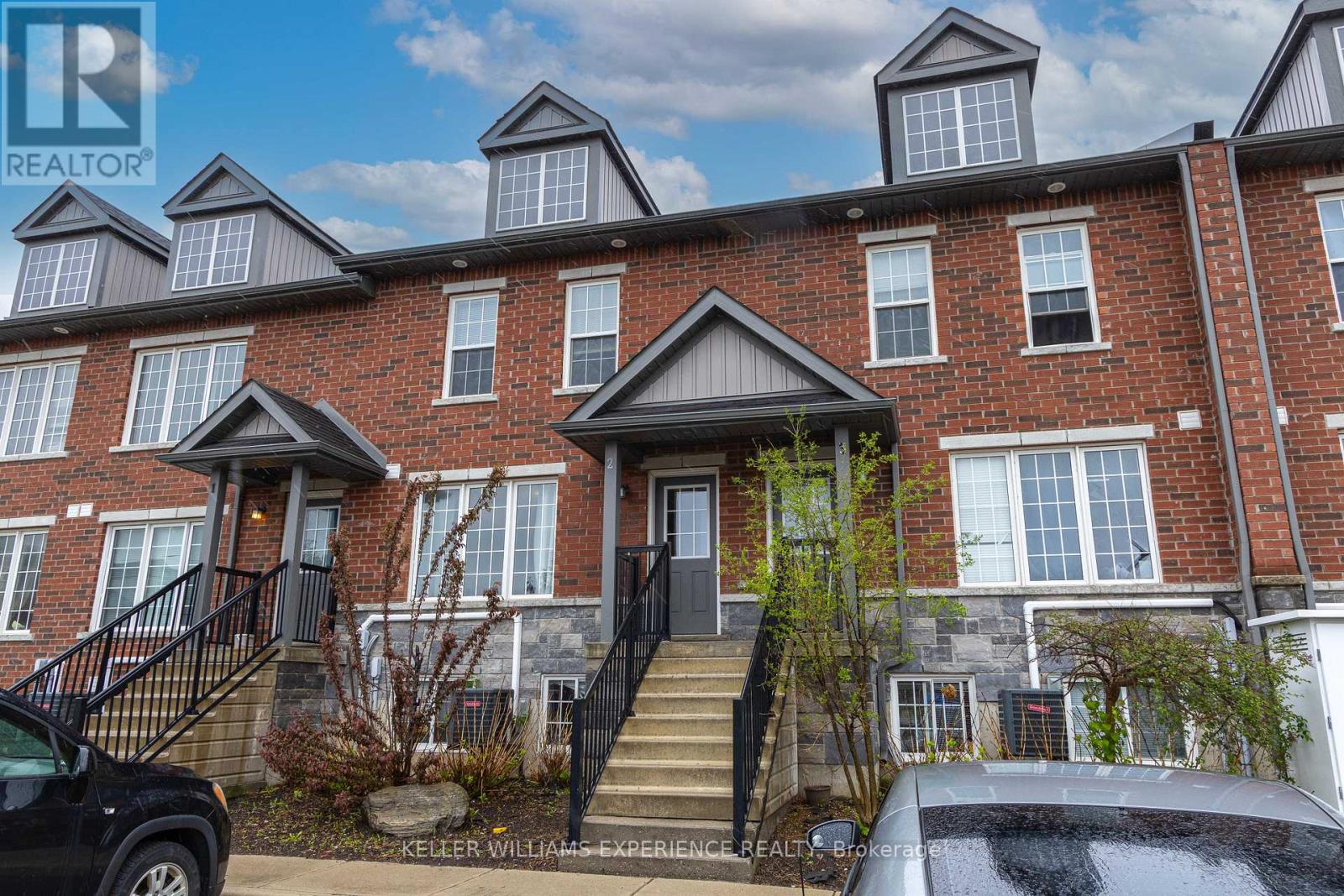 Property at 2 - 242 PENETANGUISHENE ROAD image 1