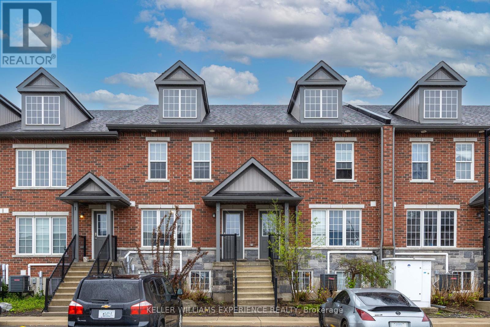 Property at 2 - 242 PENETANGUISHENE ROAD image 3