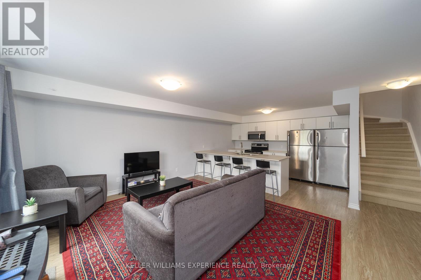 Property at 2 - 242 PENETANGUISHENE ROAD image 5