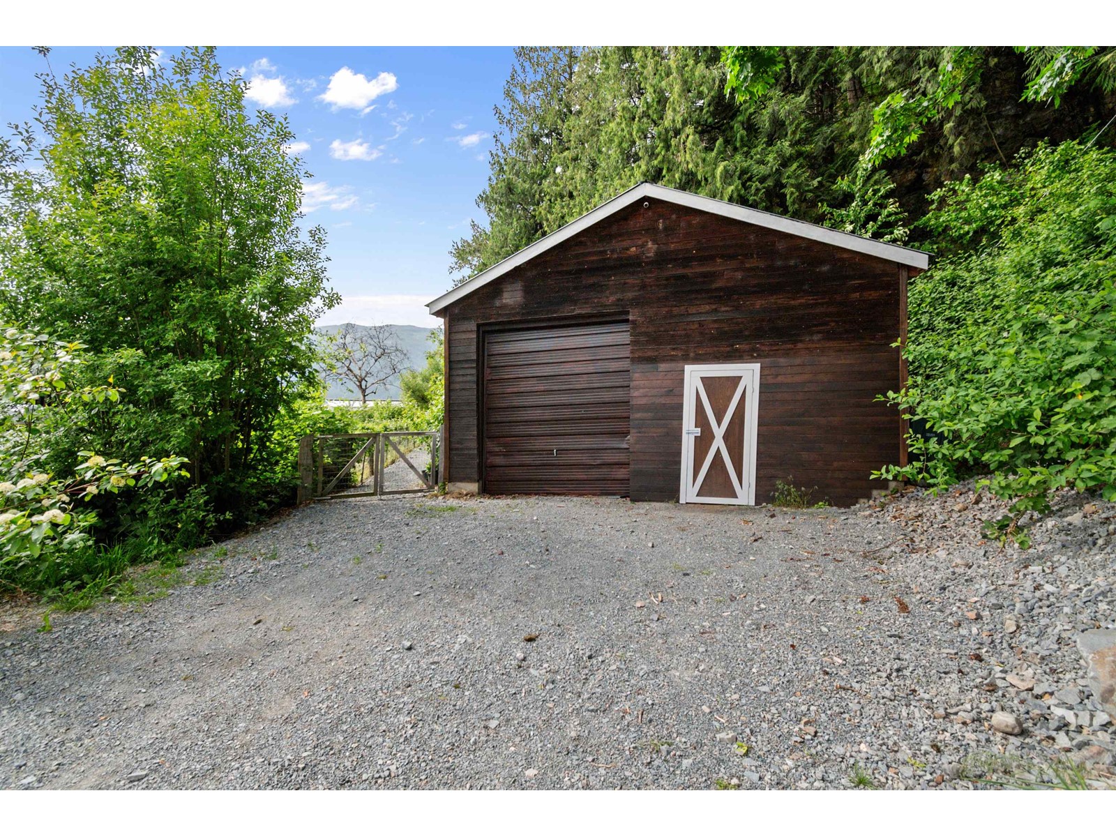 Property at 5281 LIMBERT ROAD image 4