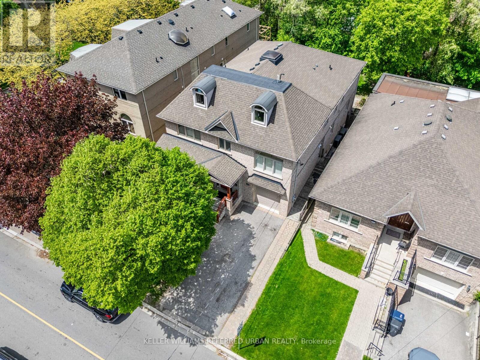 526 Coldstream Avenue, Toronto, Ontario  M6B 2K6 - Photo 2 - C12176040