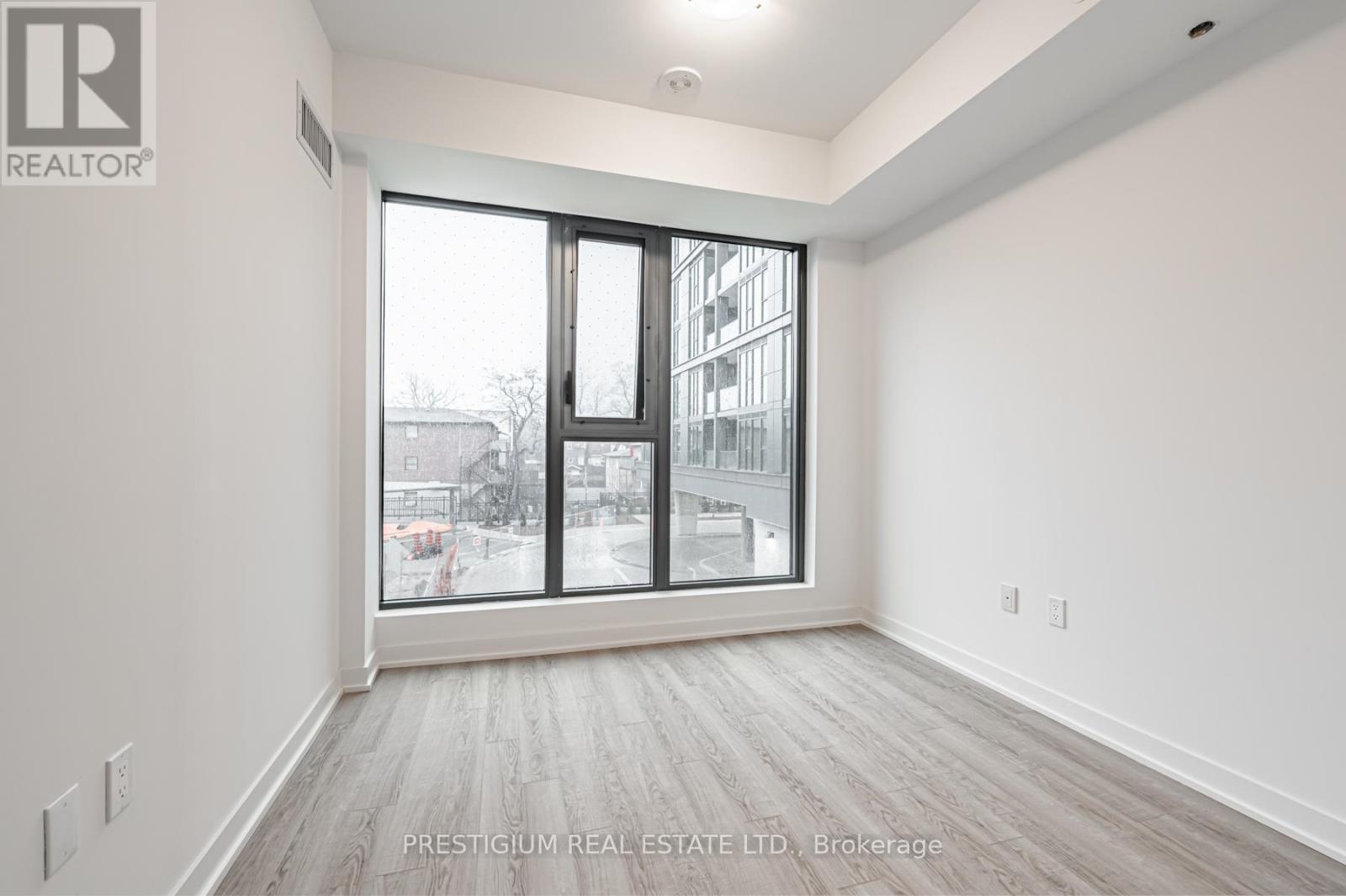 216 - 250 Lawrence Avenue W, Toronto, Ontario  M5M 1B2 - Photo 13 - C12176053