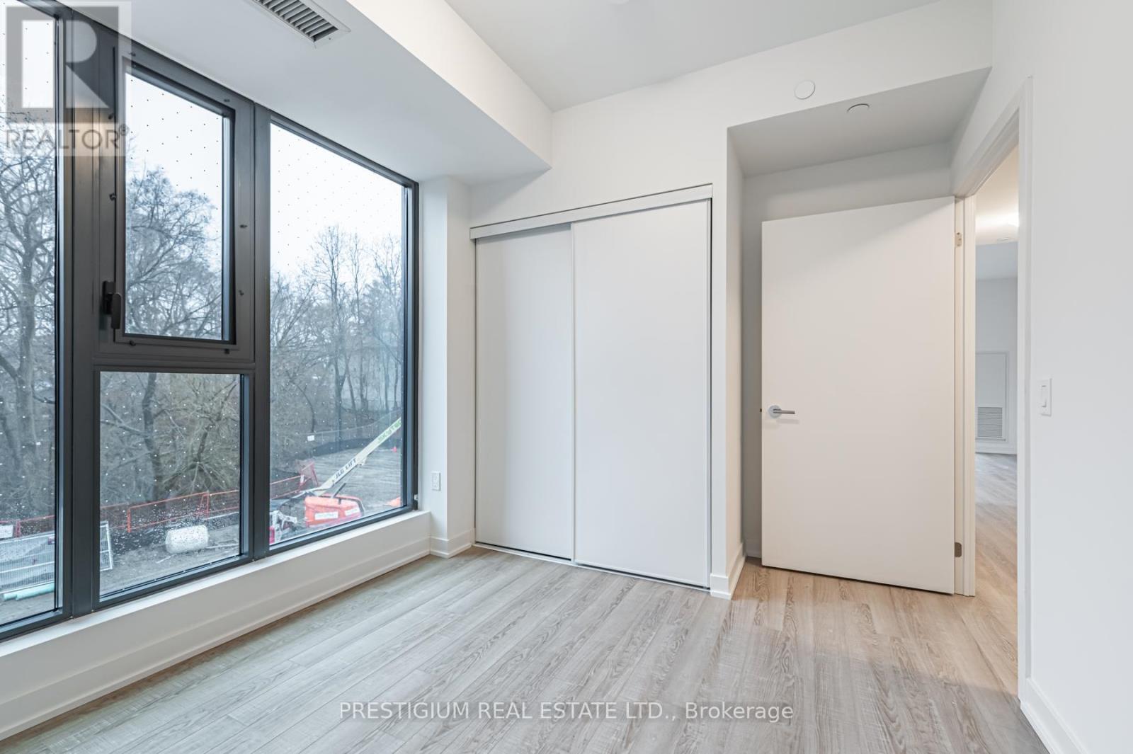 216 - 250 Lawrence Avenue W, Toronto, Ontario  M5M 1B2 - Photo 19 - C12176053