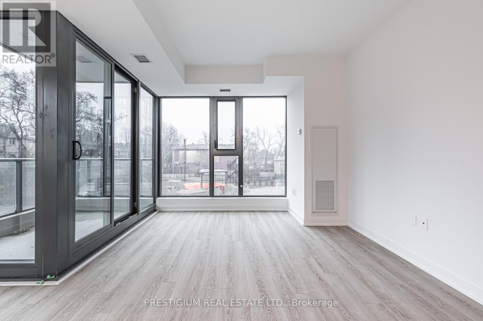 216 - 250 Lawrence Avenue W, Toronto, Ontario  M5M 1B2 - Photo 8 - C12176053