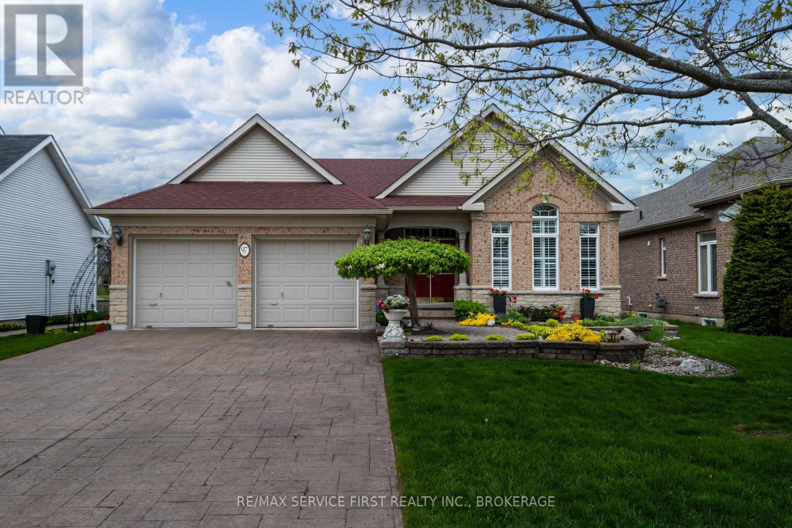 97 ABBEY DAWN DRIVE, loyalist (bath), Ontario