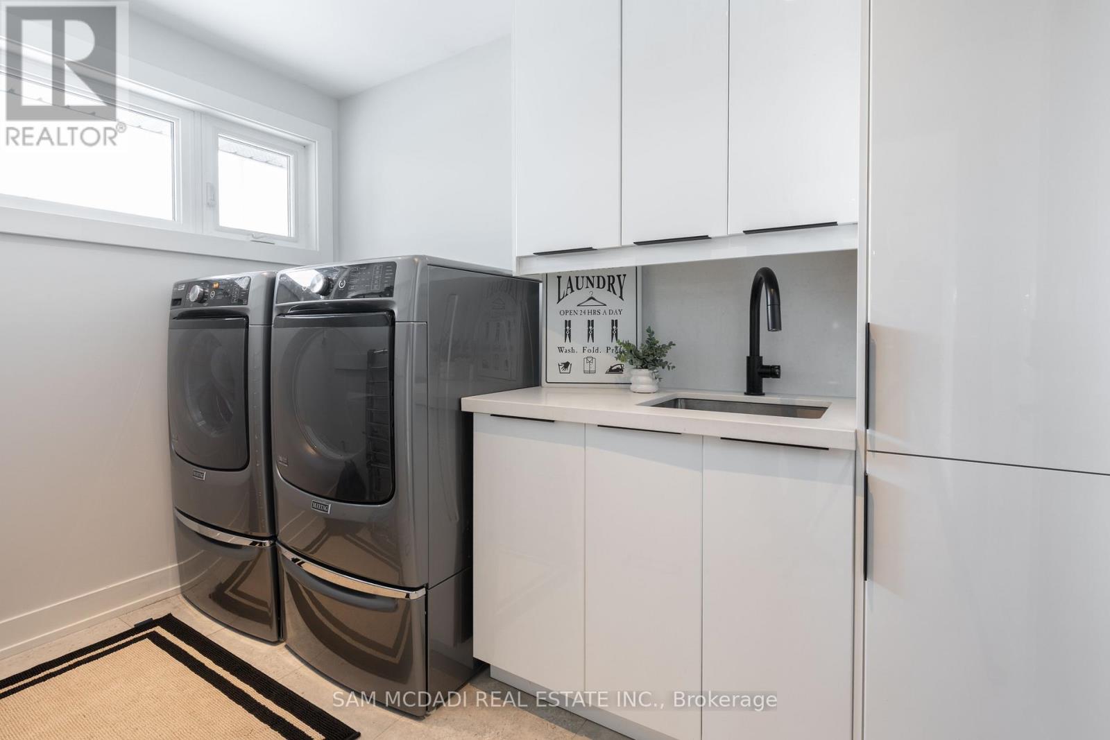 247 Cherry Post Drive, Mississauga, Ontario  L5A 1J1 - Photo 16 - W12175785