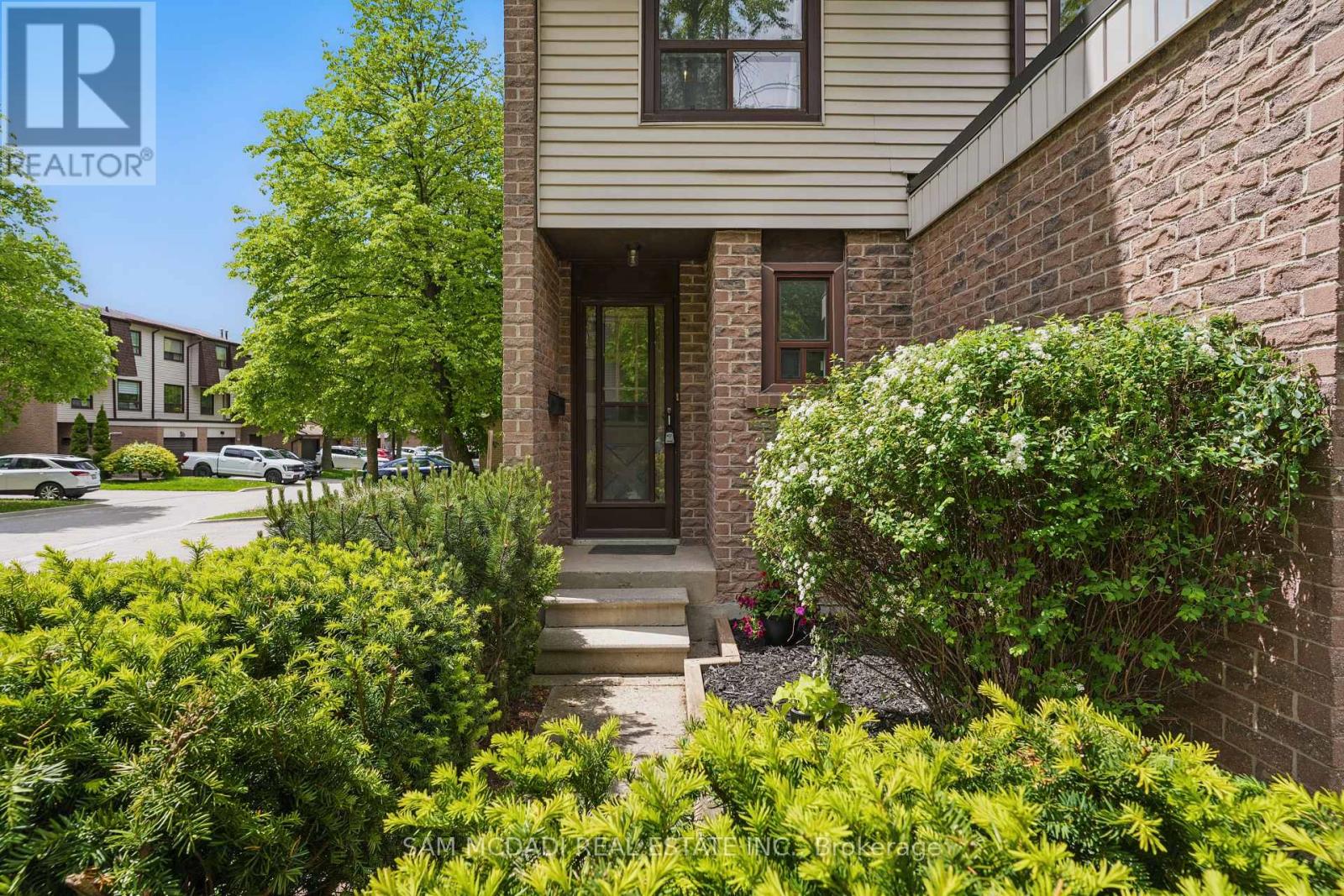 56 - 6040 Montevideo Road, Mississauga, Ontario  L5N 2T4 - Photo 4 - W12175789