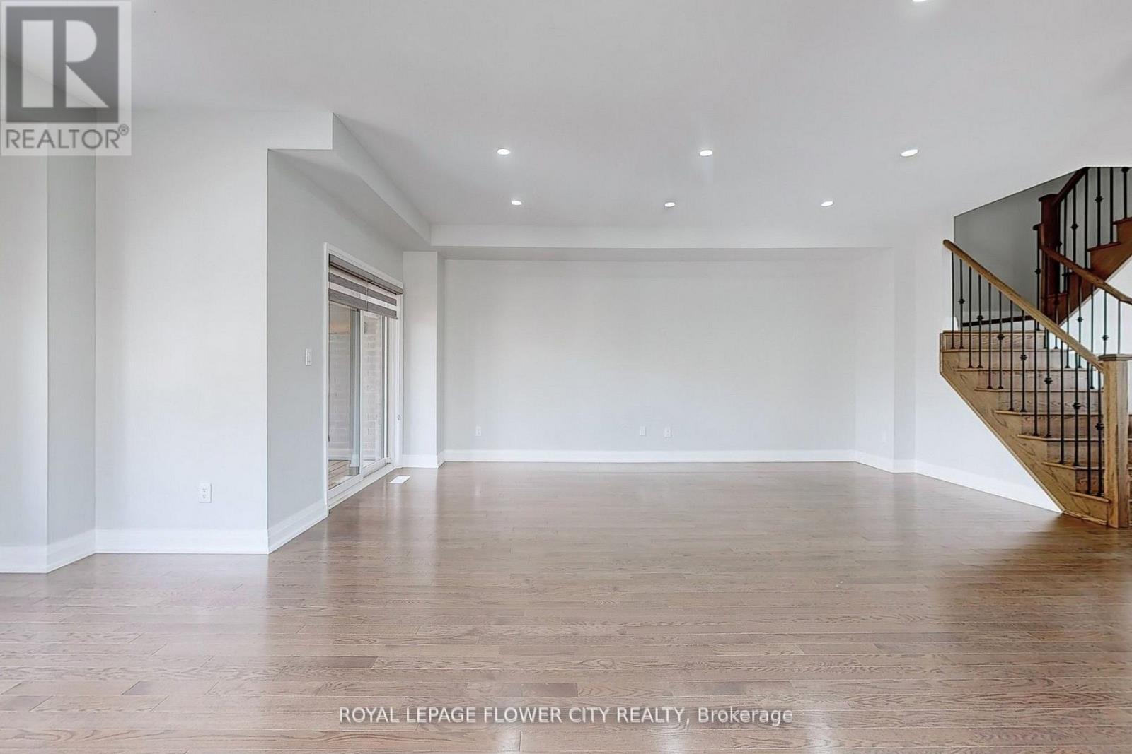 2 Summerbeam Way, Brampton, Ontario  L6Y 6H3 - Photo 12 - W12175817