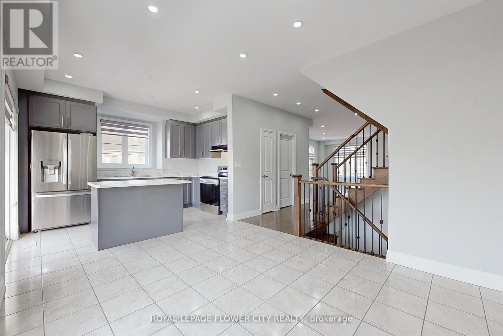2 Summerbeam Way, Brampton (Brampton West), Ontario  L6Y 6H3 - Photo 22 - W12175817