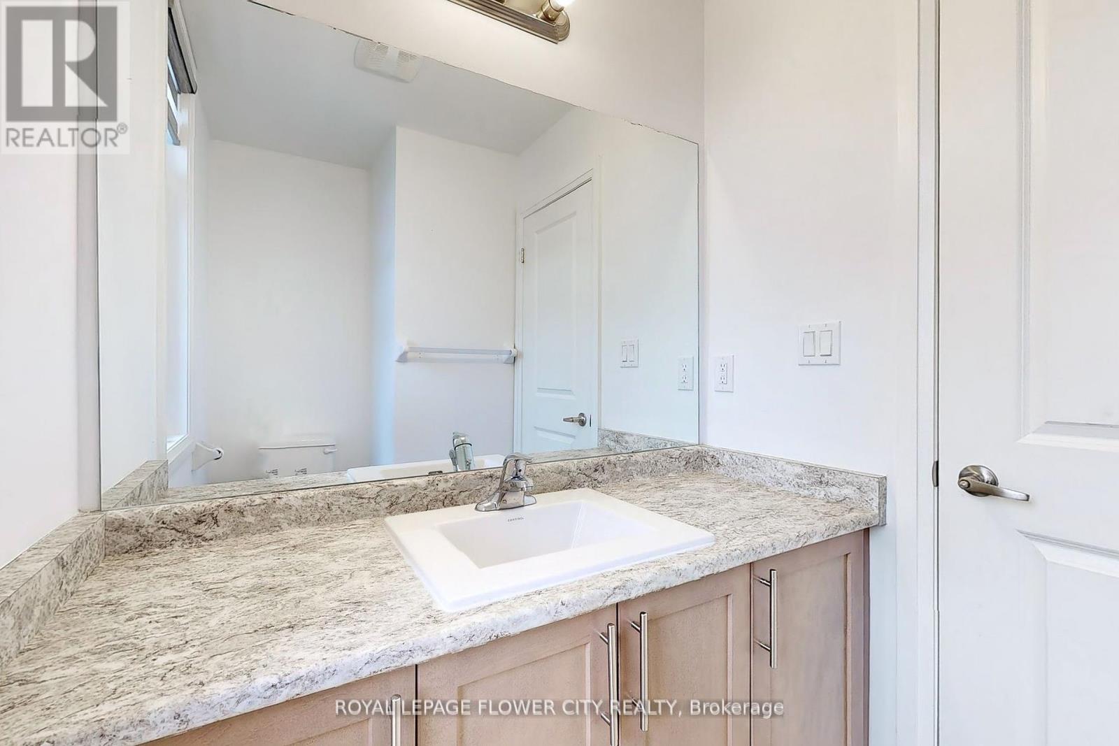 2 Summerbeam Way, Brampton (Brampton West), Ontario  L6Y 6H3 - Photo 34 - W12175817