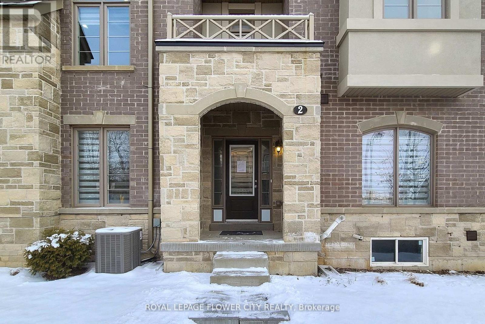 2 Summerbeam Way, Brampton (Brampton West), Ontario  L6Y 6H3 - Photo 5 - W12175817