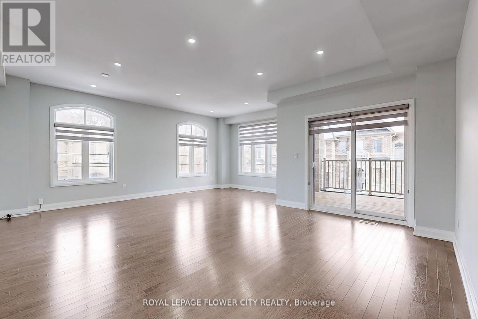 2 Summerbeam Way, Brampton (Brampton West), Ontario  L6Y 6H3 - Photo 7 - W12175817
