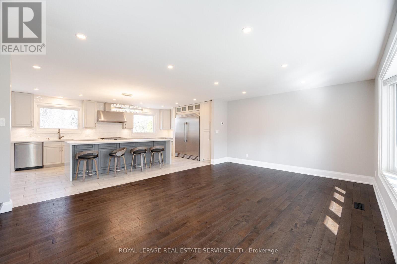 241 Sunrise Crescent, Oakville, Ontario  L6L 3L4 - Photo 12 - W12175841
