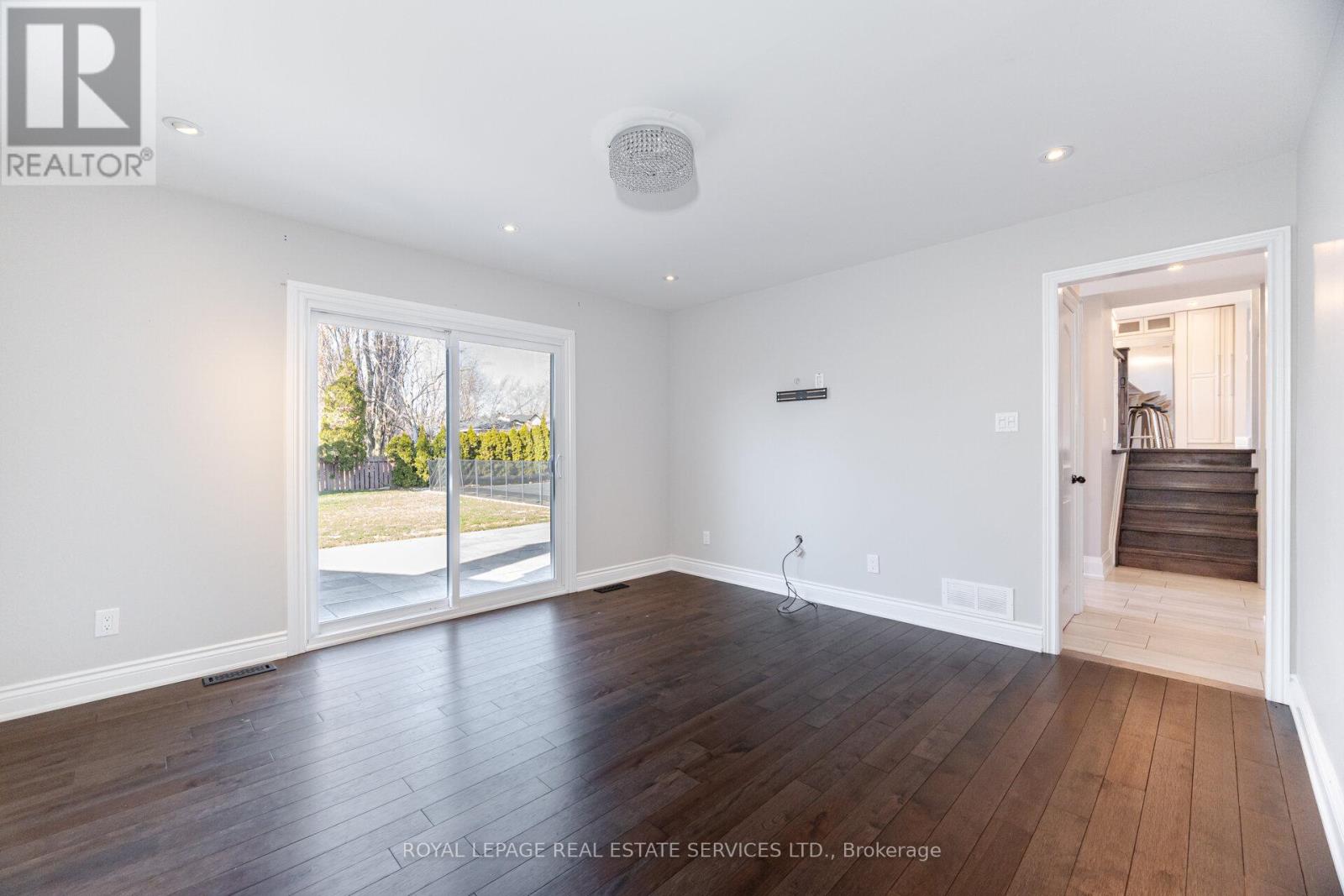 241 Sunrise Crescent, Oakville, Ontario  L6L 3L4 - Photo 40 - W12175841