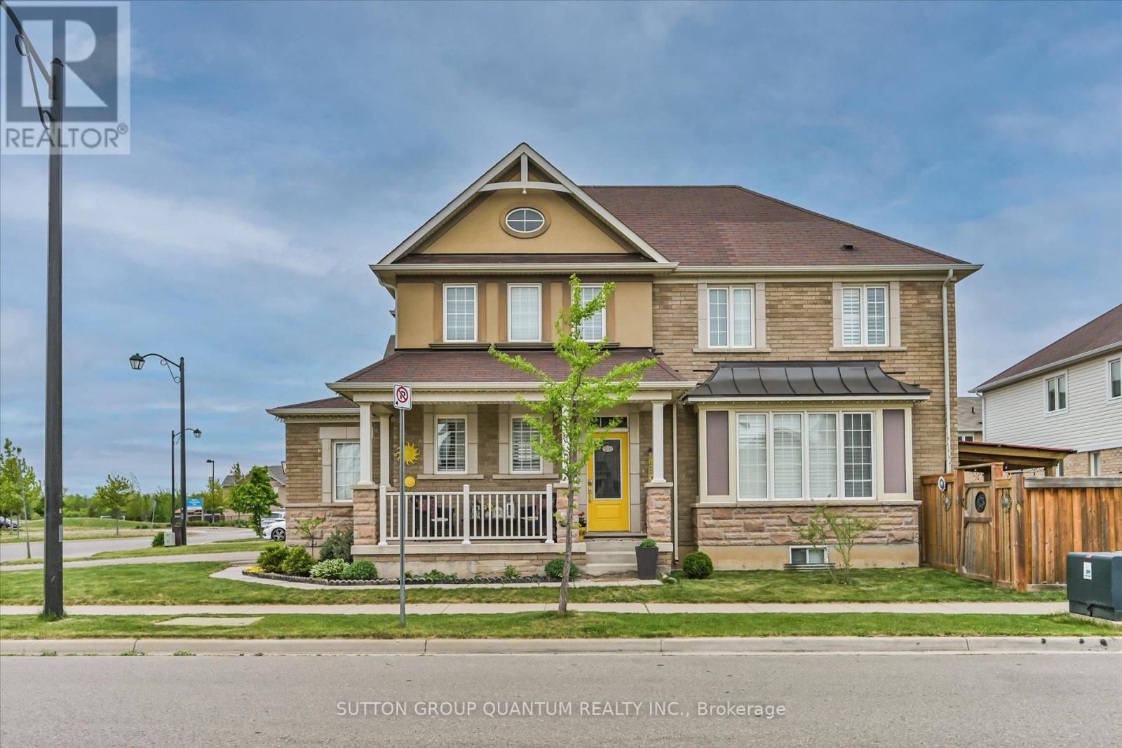 Property at 476 LEITERMAN DRIVE image 2