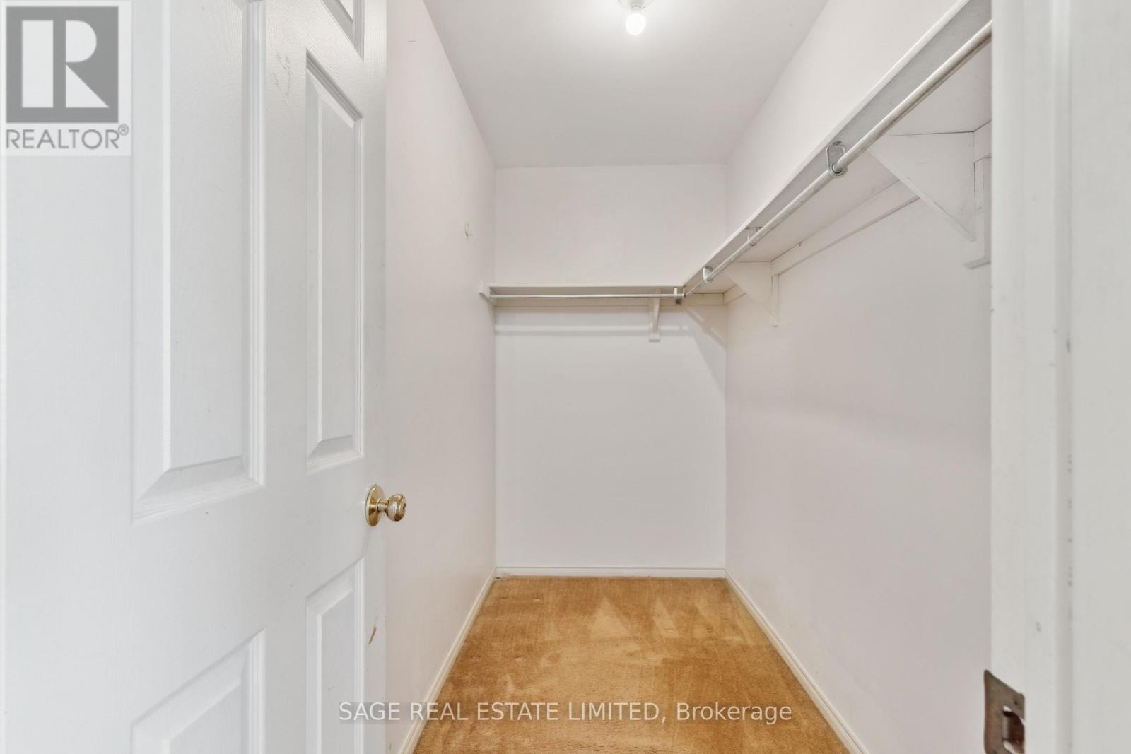 27 Newgreen Crescent, Brampton, Ontario  L6S 4Y2 - Photo 10 - W12175880