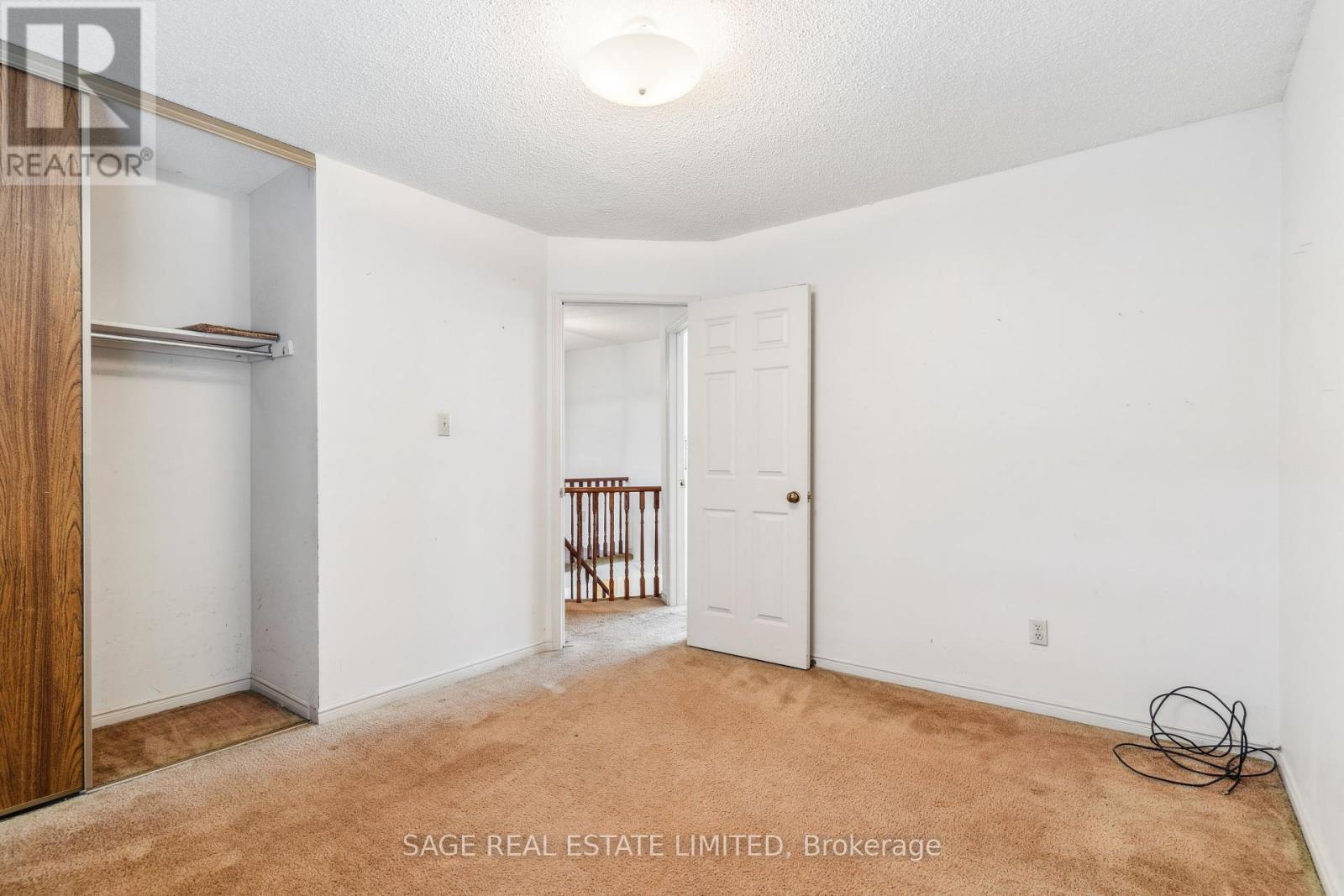 27 Newgreen Crescent, Brampton, Ontario  L6S 4Y2 - Photo 12 - W12175880