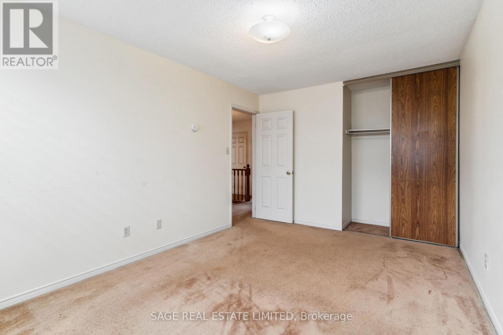 27 Newgreen Crescent, Brampton, Ontario  L6S 4Y2 - Photo 17 - W12175880