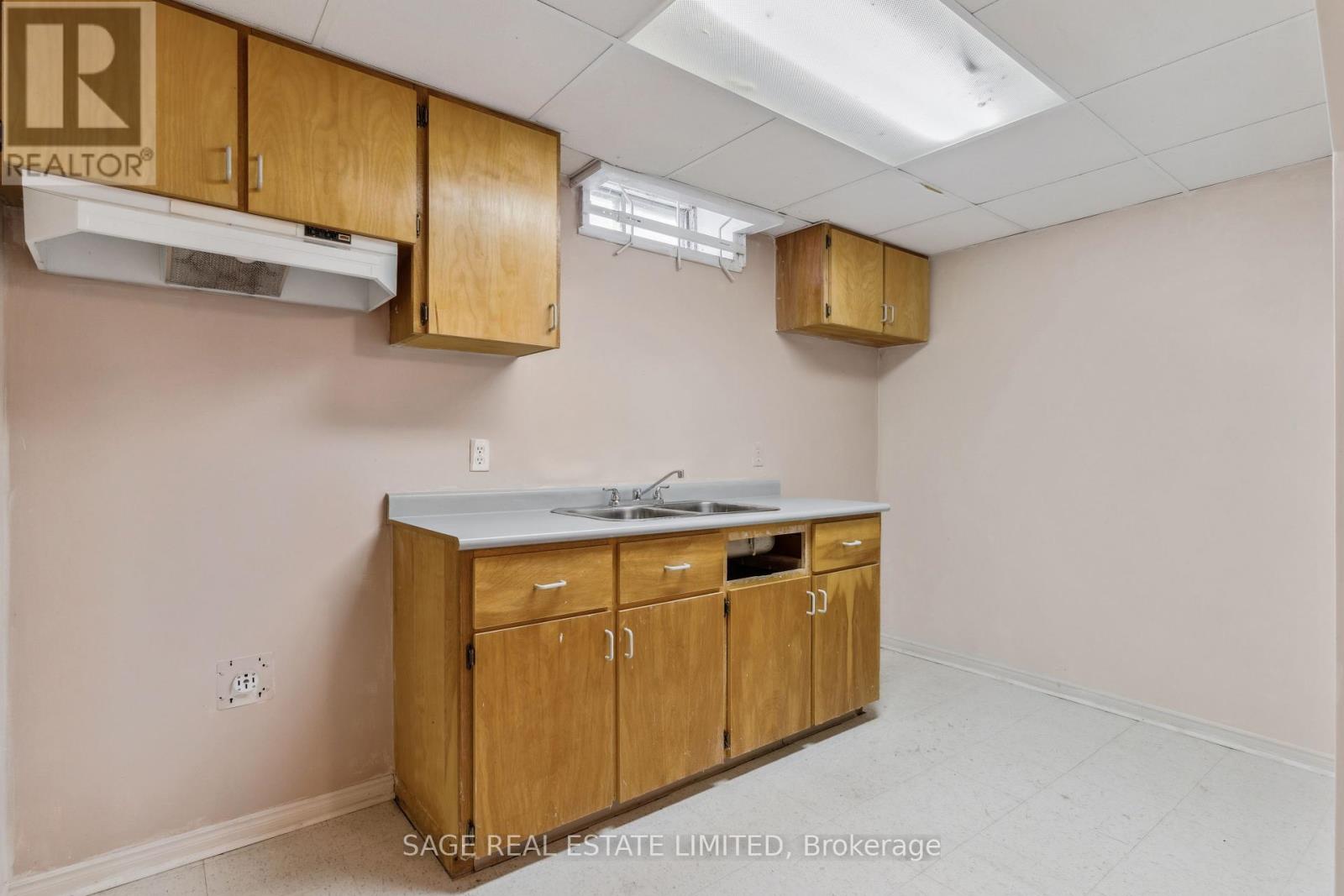27 Newgreen Crescent, Brampton, Ontario  L6S 4Y2 - Photo 22 - W12175880