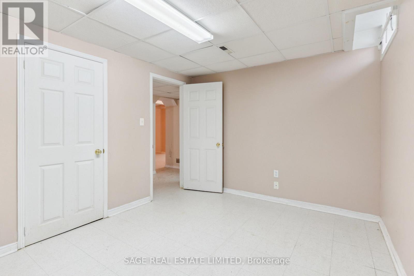 27 Newgreen Crescent, Brampton (Westgate), Ontario  L6S 4Y2 - Photo 25 - W12175880