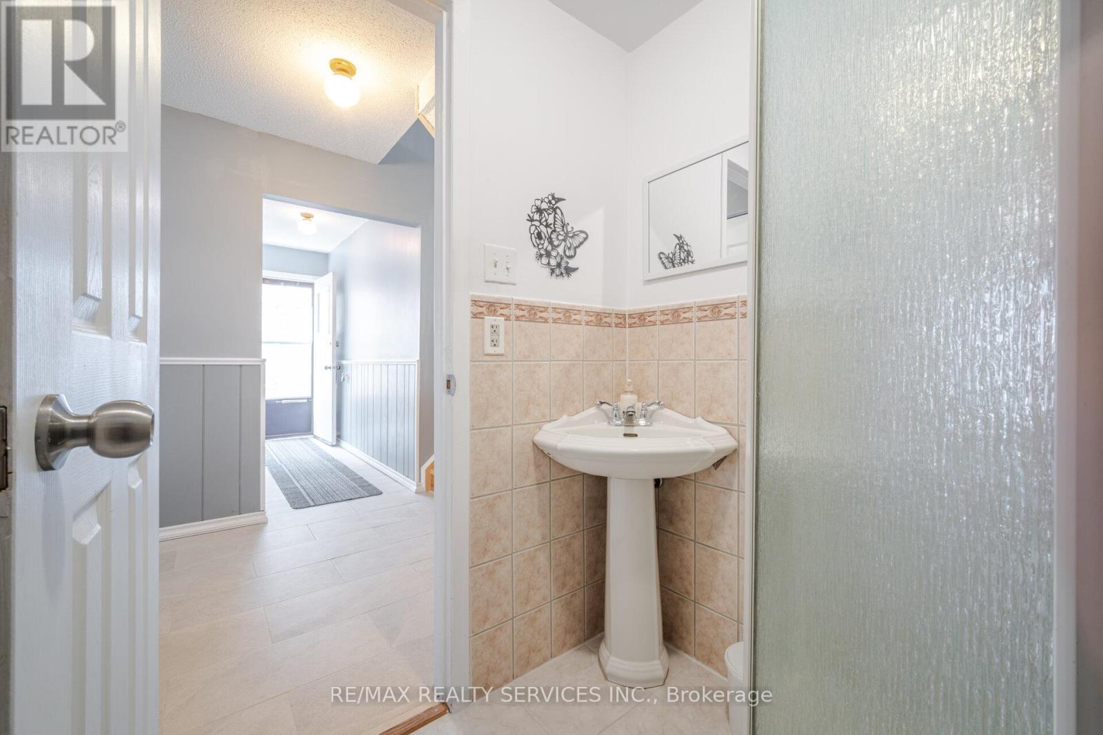 85 Salisbury Circle, Brampton (Brampton North), Ontario  L6V 2Z4 - Photo 21 - W12175900