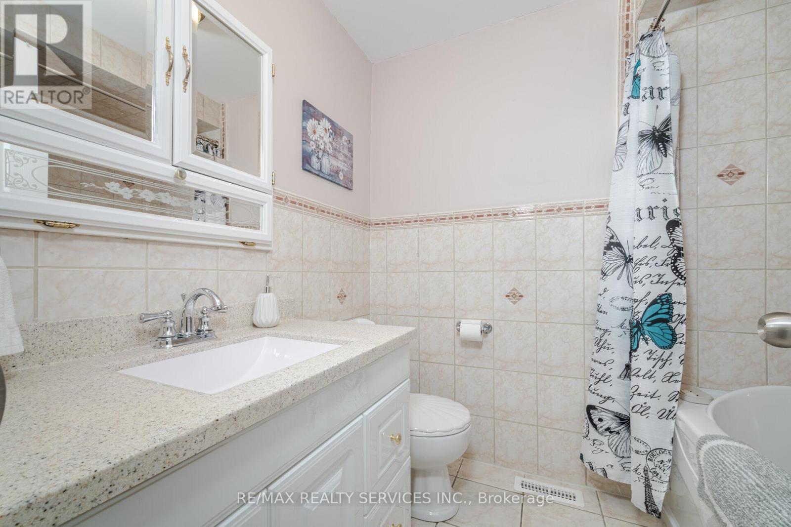 85 Salisbury Circle, Brampton (Brampton North), Ontario  L6V 2Z4 - Photo 29 - W12175900
