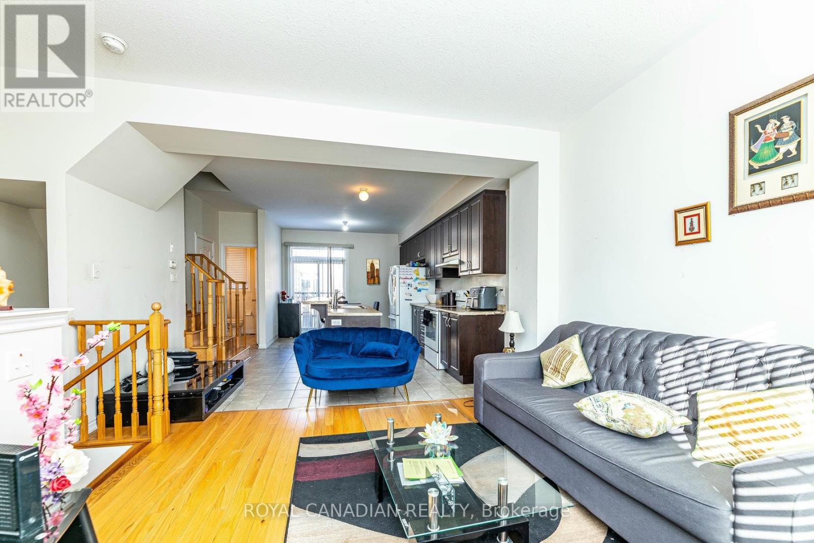 107 Sea Drifter Crescent, Brampton, Ontario  L6P 4B1 - Photo 9 - W12175902