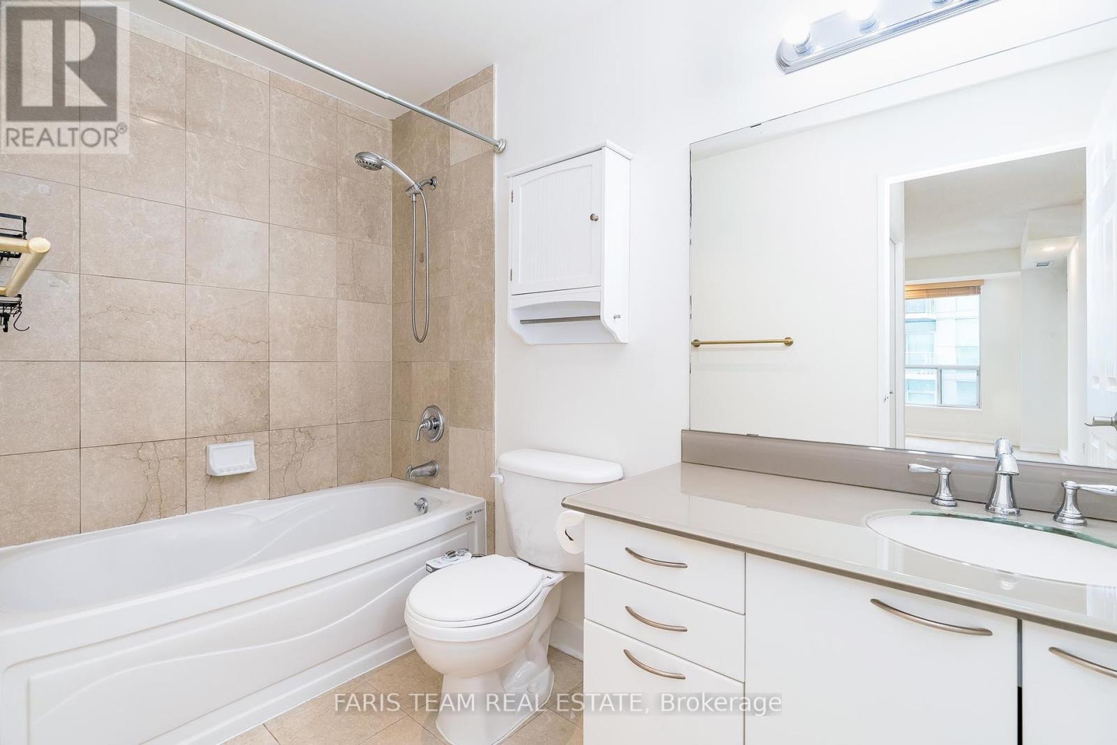 806 - 88 Palace Pier Court, Toronto (Mimico), Ontario  M8V 4C2 - Photo 14 - W12175931