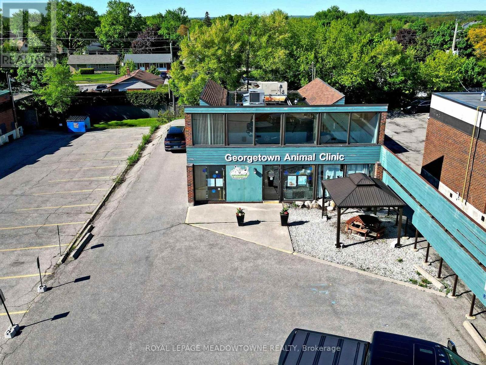 4 Mountainview Road S, Halton Hills (Georgetown), Ontario  L7G 4J9 - Photo 23 - W12175953