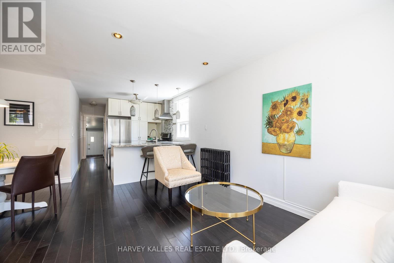 210 Gowan Avenue, Toronto, Ontario  M4J 2K6 - Photo 3 - E12176003