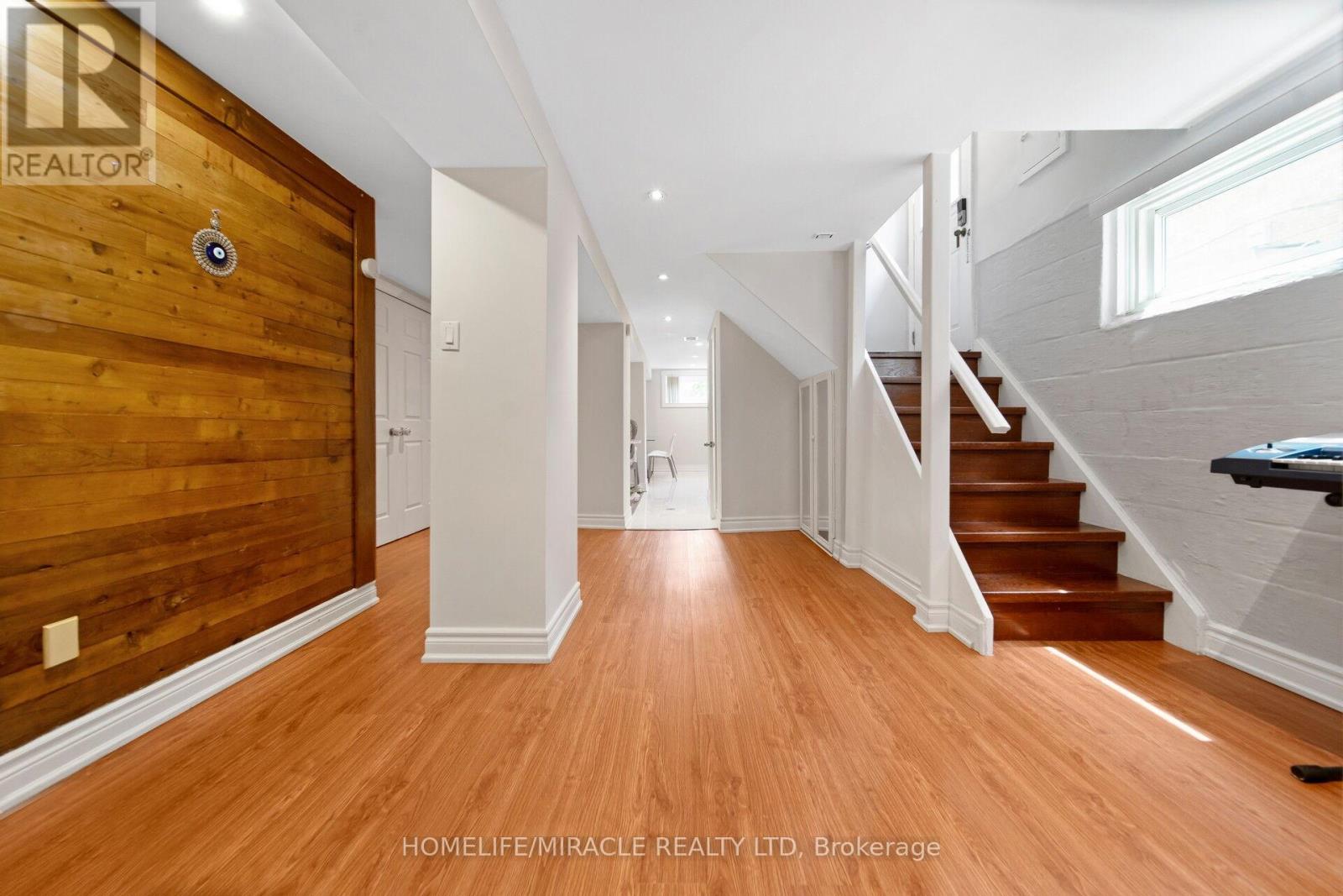 90 Deanvar Avenue, Toronto, Ontario  M1R 2N3 - Photo 28 - E12176034