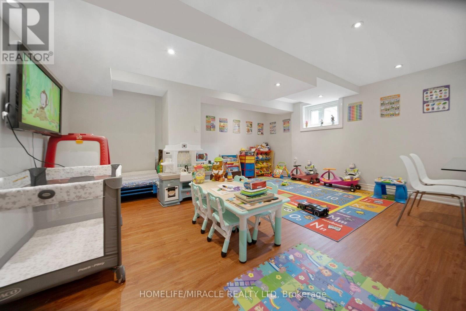 90 Deanvar Avenue, Toronto, Ontario  M1R 2N3 - Photo 40 - E12176034