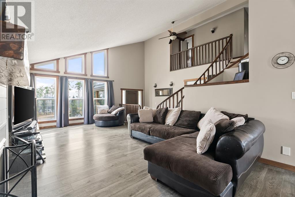 170 Community Lane, Saprae Creek, Alberta  T9H 5B4 - Photo 11 - A2211352