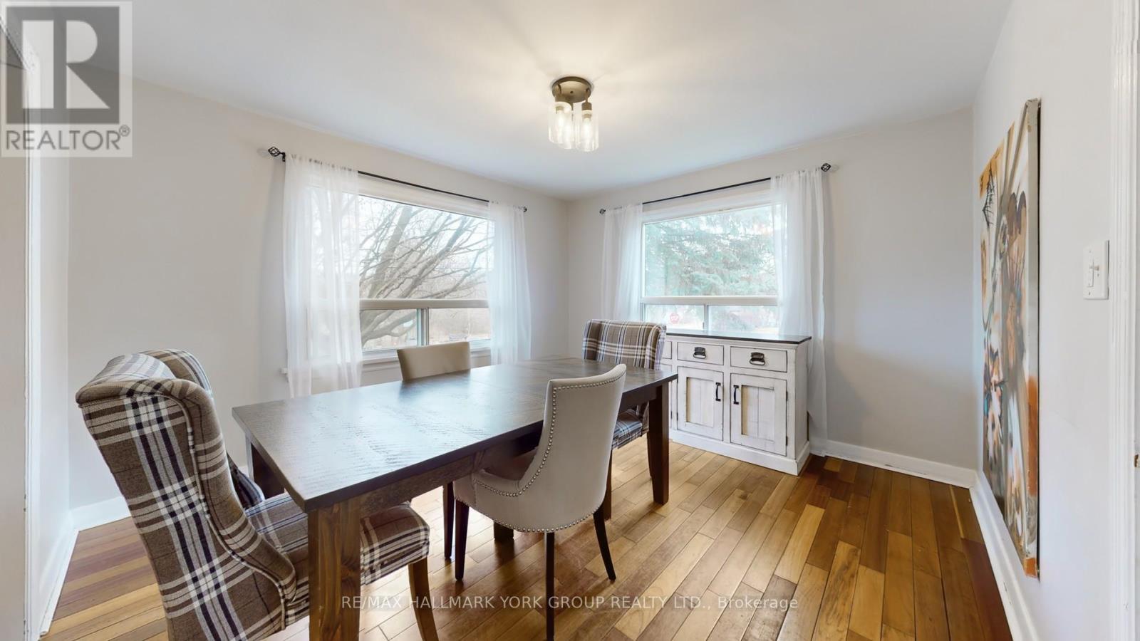 122 Gurnett Street, Aurora, Ontario  L4G 1P6 - Photo 10 - N12176029