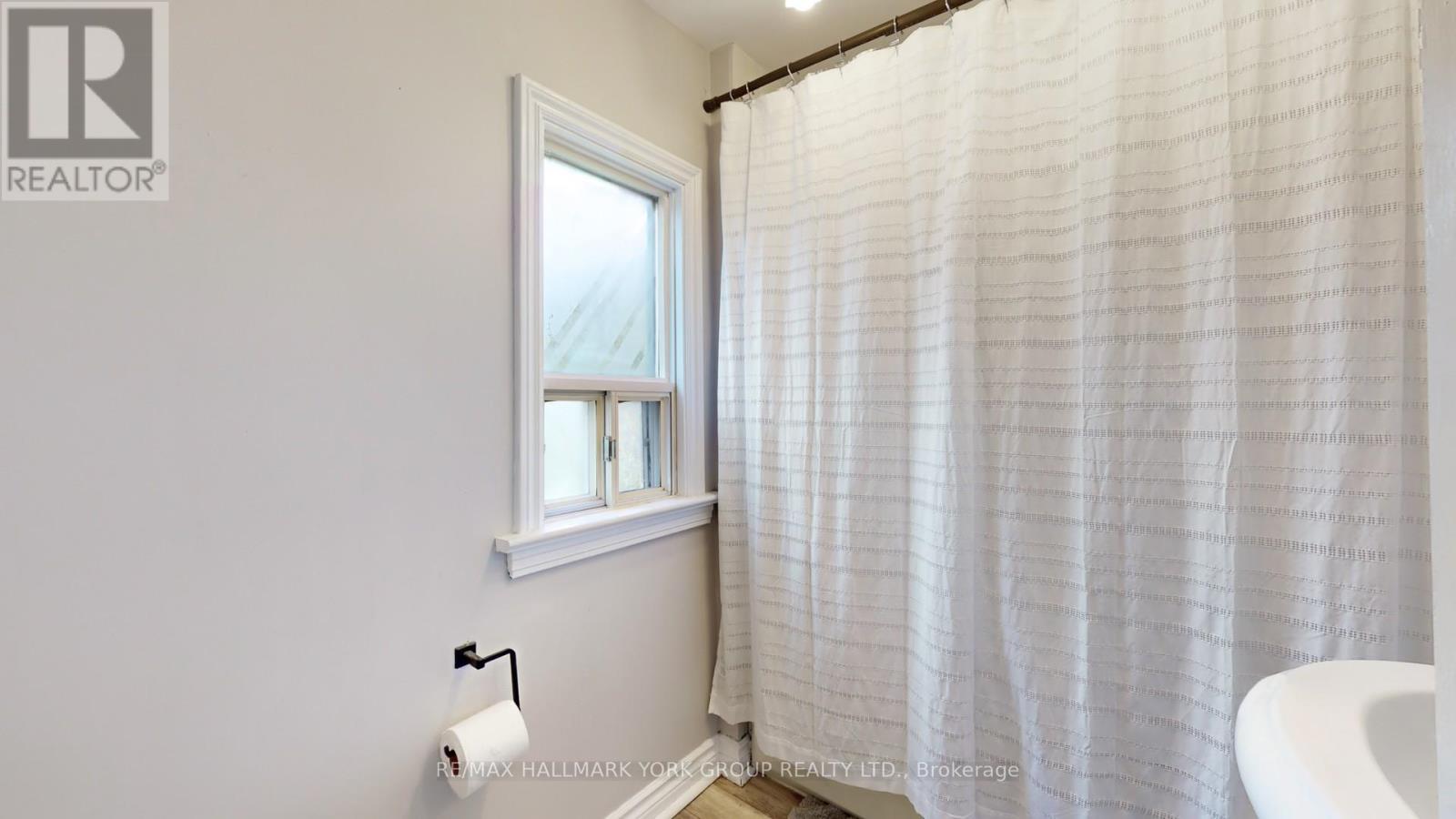 122 Gurnett Street, Aurora, Ontario  L4G 1P6 - Photo 26 - N12176029