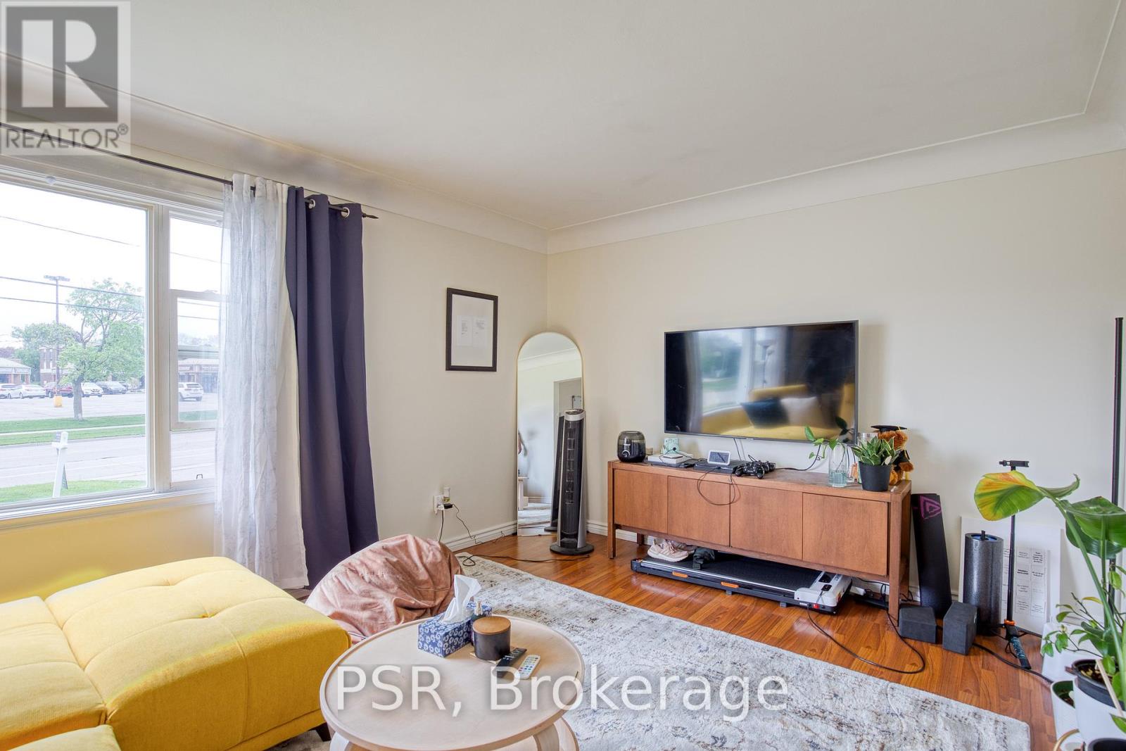 514 Krug Street, Kitchener, Ontario  N2B 1L6 - Photo 29 - X12175797