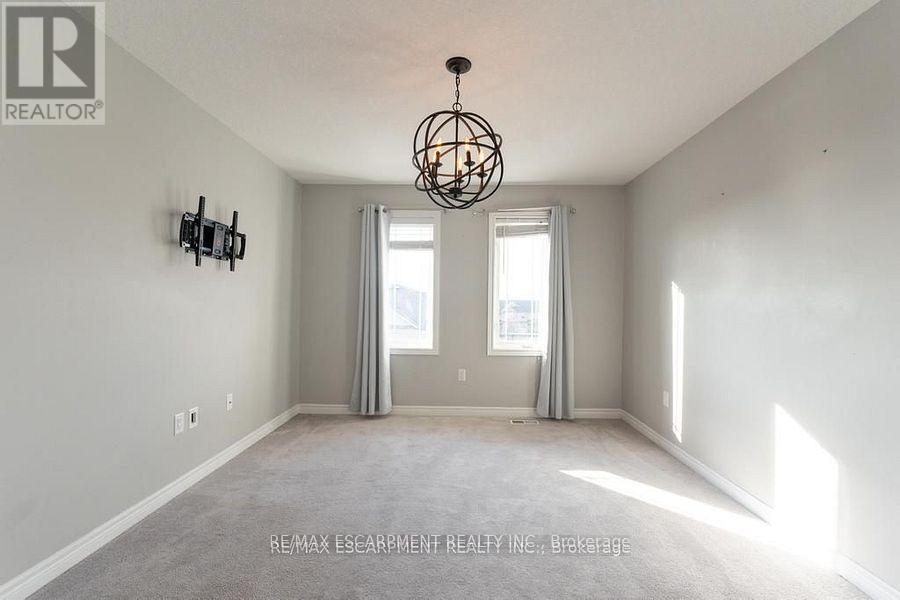 63 Crossings Way, Hamilton, Ontario  L0R 1P0 - Photo 16 - X12175852