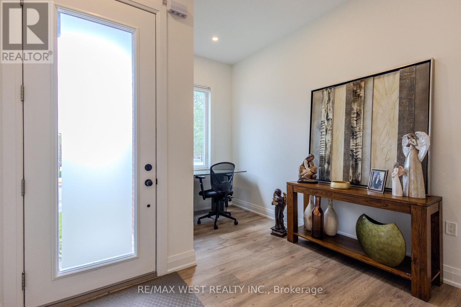 1465 Station Street, Pelham (Fonthill), Ontario  L0S 1E3 - Photo 4 - X12175917