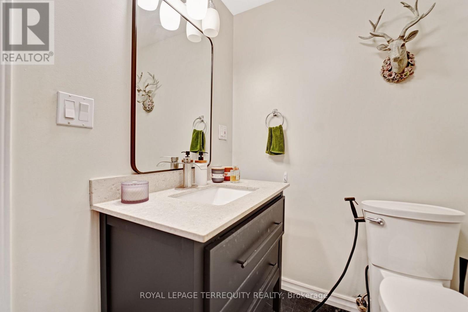 6244 Russell Street, Niagara Falls, Ontario  L2J 1P1 - Photo 20 - X12175932