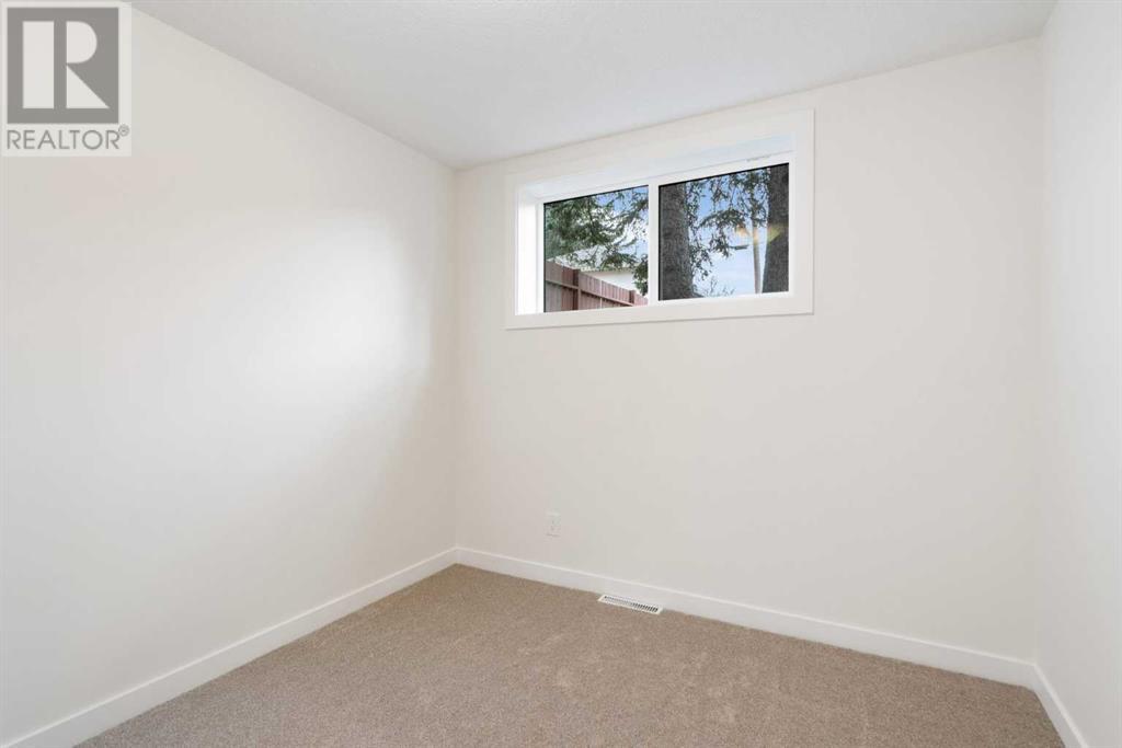 2815 41 Street Sw, Calgary, Alberta  T3E 3K7 - Photo 14 - A2209358