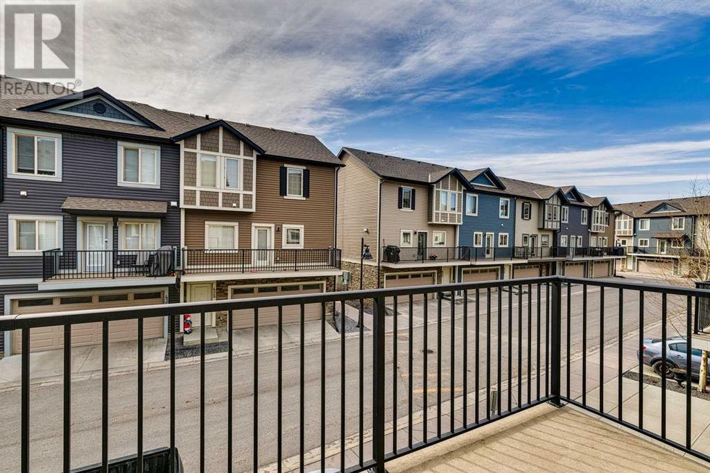 321 Legacy Point Se, Calgary, Alberta  T2X 3Z3 - Photo 8 - A2209707