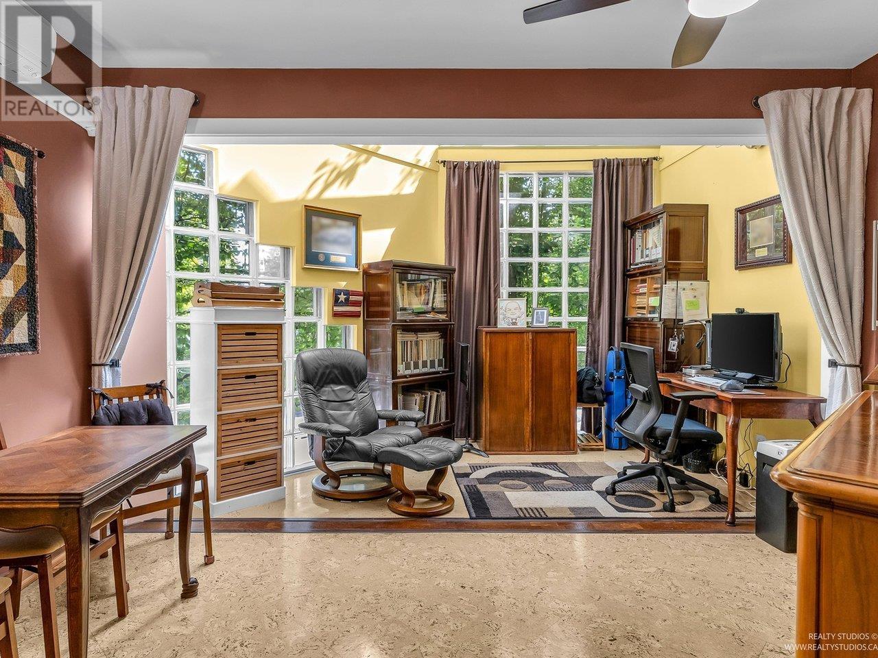 2217 Oak Street, Vancouver, British Columbia  V6H 3W6 - Photo 3 - R3006238