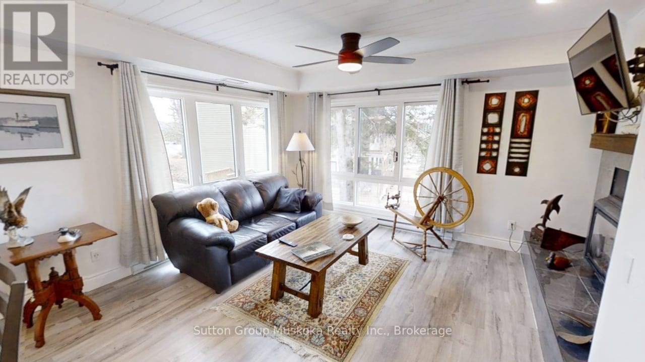 28-101 Tennisview Complex - Deerhurst Drive, Huntsville, Ontario  P1H 2E8 - Photo 10 - X12084548