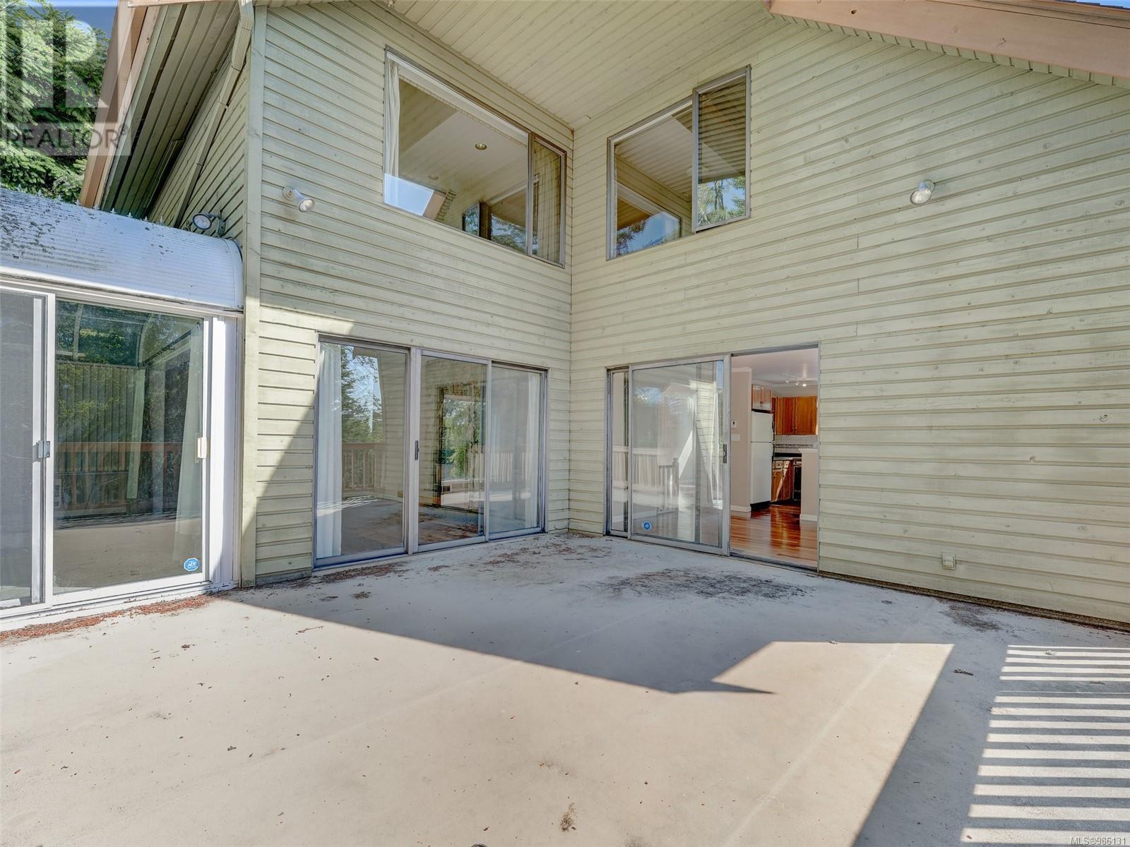 Property at 3857 Duke Rd image 4