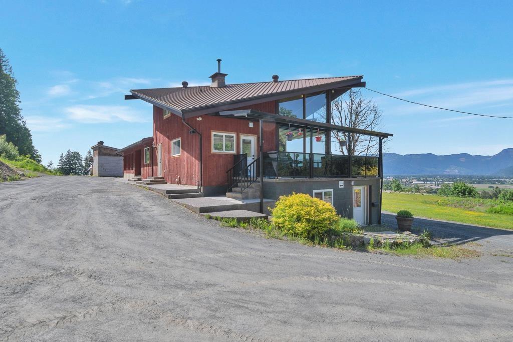 51860 Hack-Brown Road, Eastern Hillsides, Chilliwack, British Columbia  V4Z 1L1 - Photo 1 - R3007199