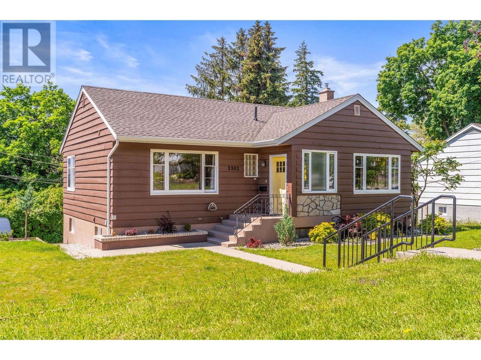 3302 20a Street, Vernon, British Columbia  V1T 4E9 - Photo 2 - 10348958