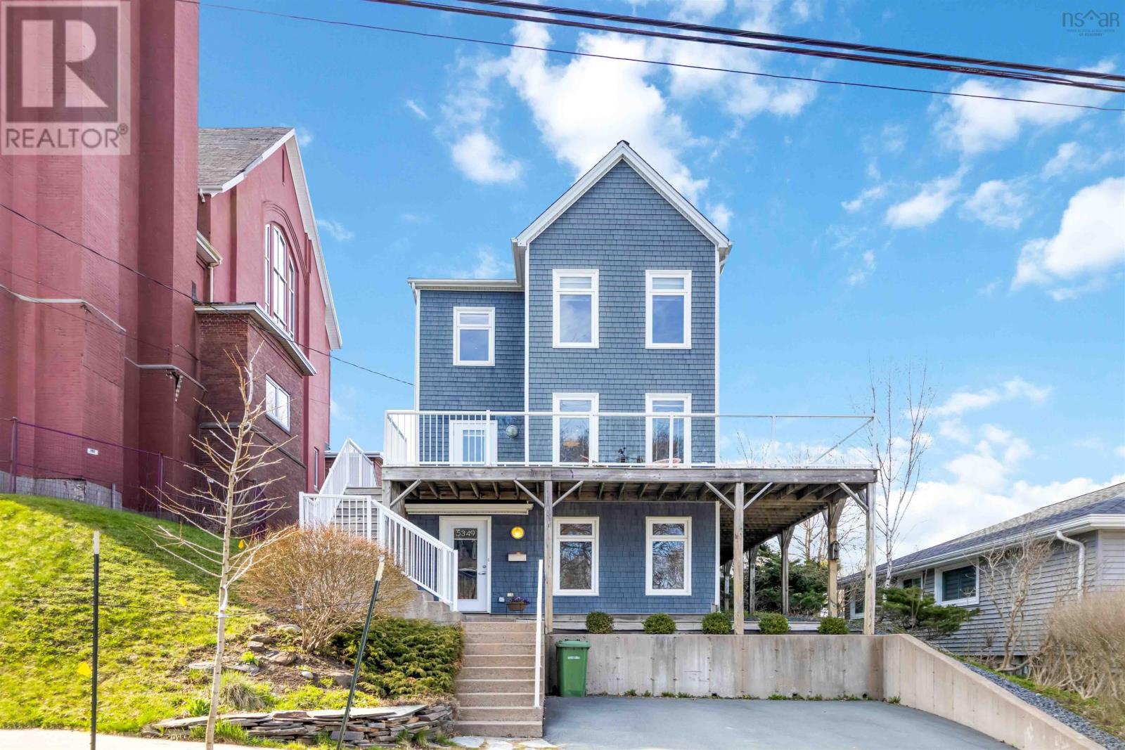 5349 Kaye Street, Halifax, Nova Scotia  B3K 1Y4 - Photo 2 - 202510331
